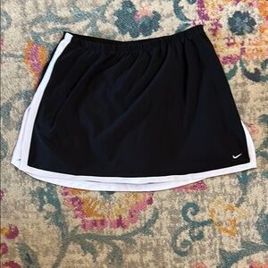 Nike Black and White Skirt